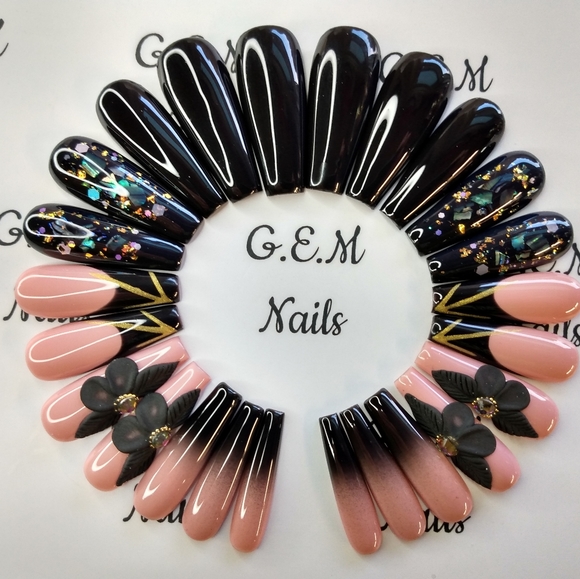 Press on nails (long coffin) - Picture 3 of 3